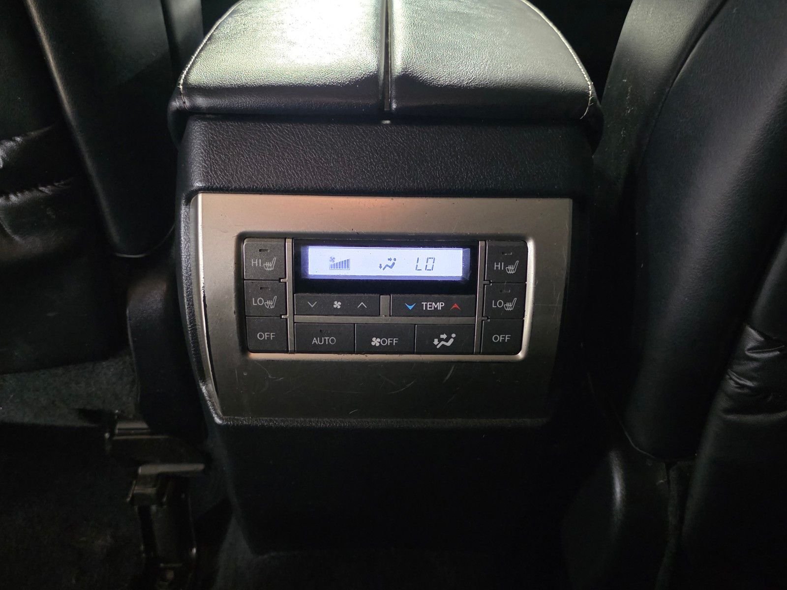 Used 2016 Gray Pearl Lexus 460 image 18
