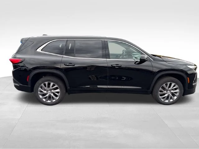 Used 2025 Ebony Twilight Metallic Buick Preferred image 7
