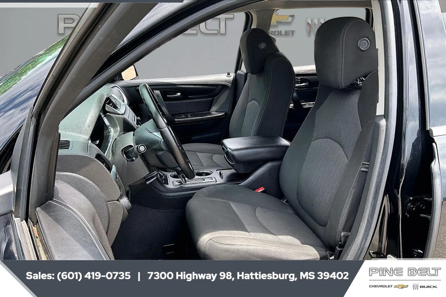 Used 2017 MOSAIC BLACK METALLIC Chevrolet LT image 18