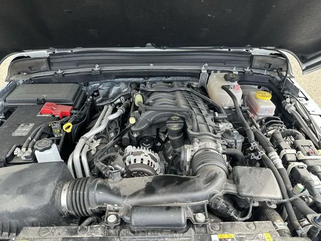 Used 2024 Silver Jeep Sport S image 19