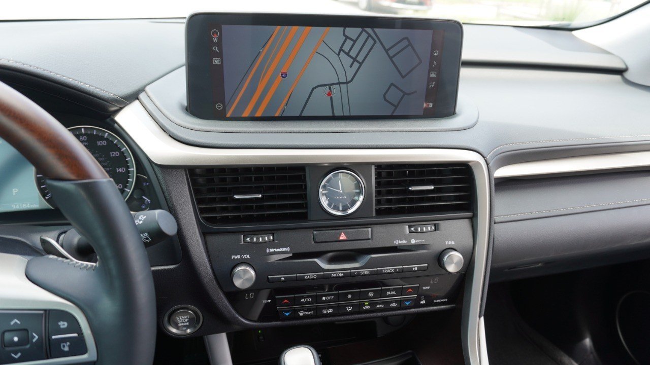 Used 2022 White Lexus RX 350 image 16
