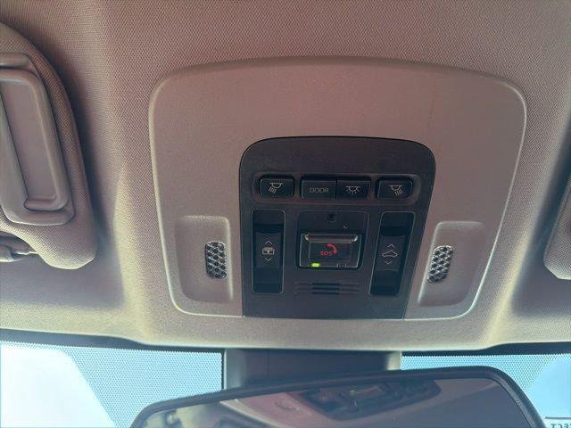 Certified Used 2021 MID BLK/WIND CHILL Toyota  image 45