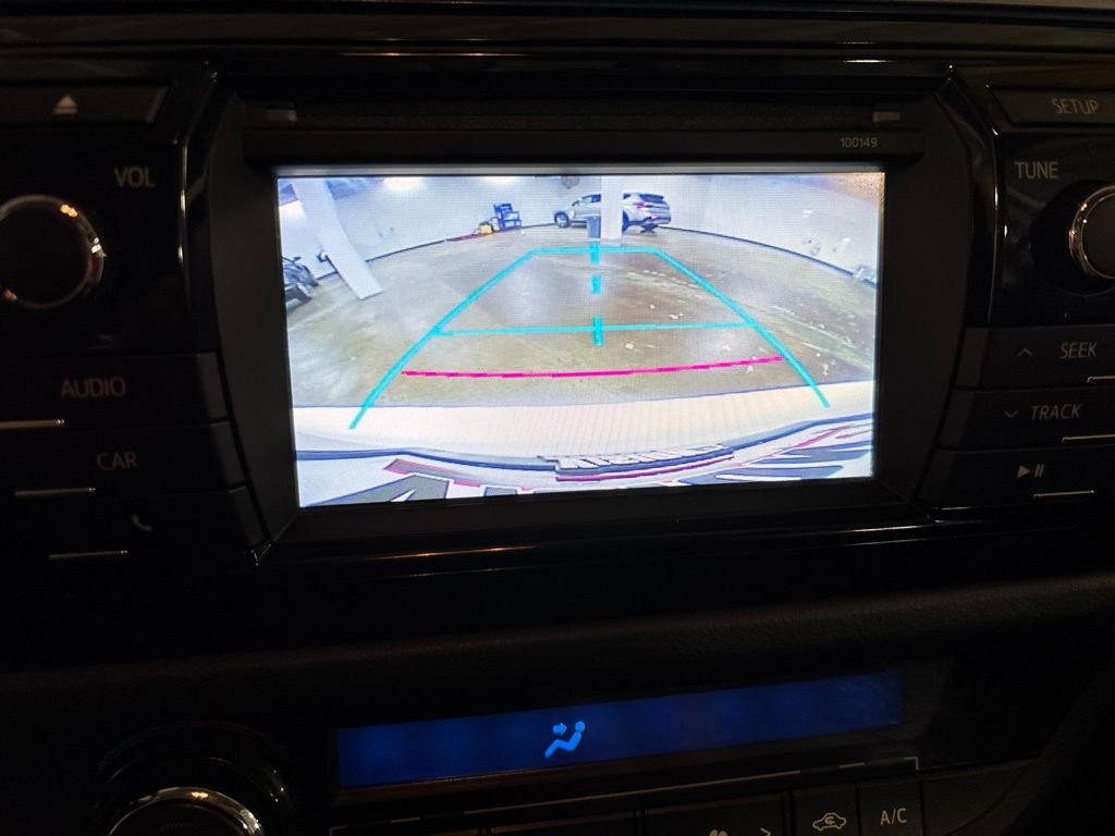 Used 2015 White Toyota S Plus image 27
