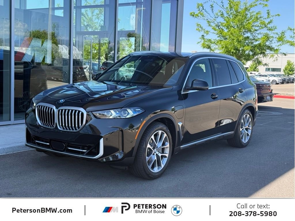 2026 BMW X5 xDrive50e's photo