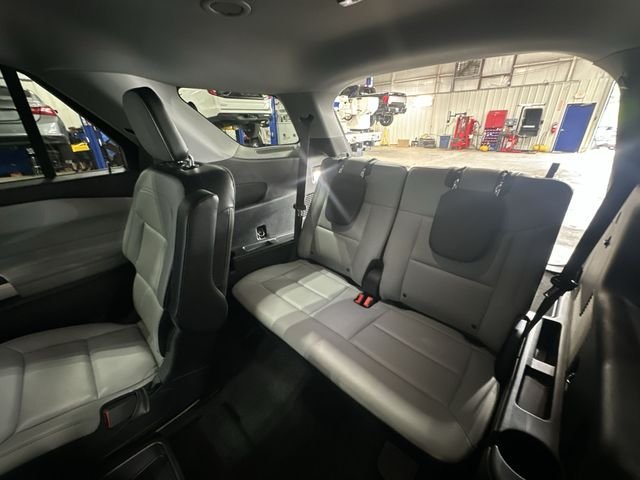 Used 2021 Blue Ford XLT image 31