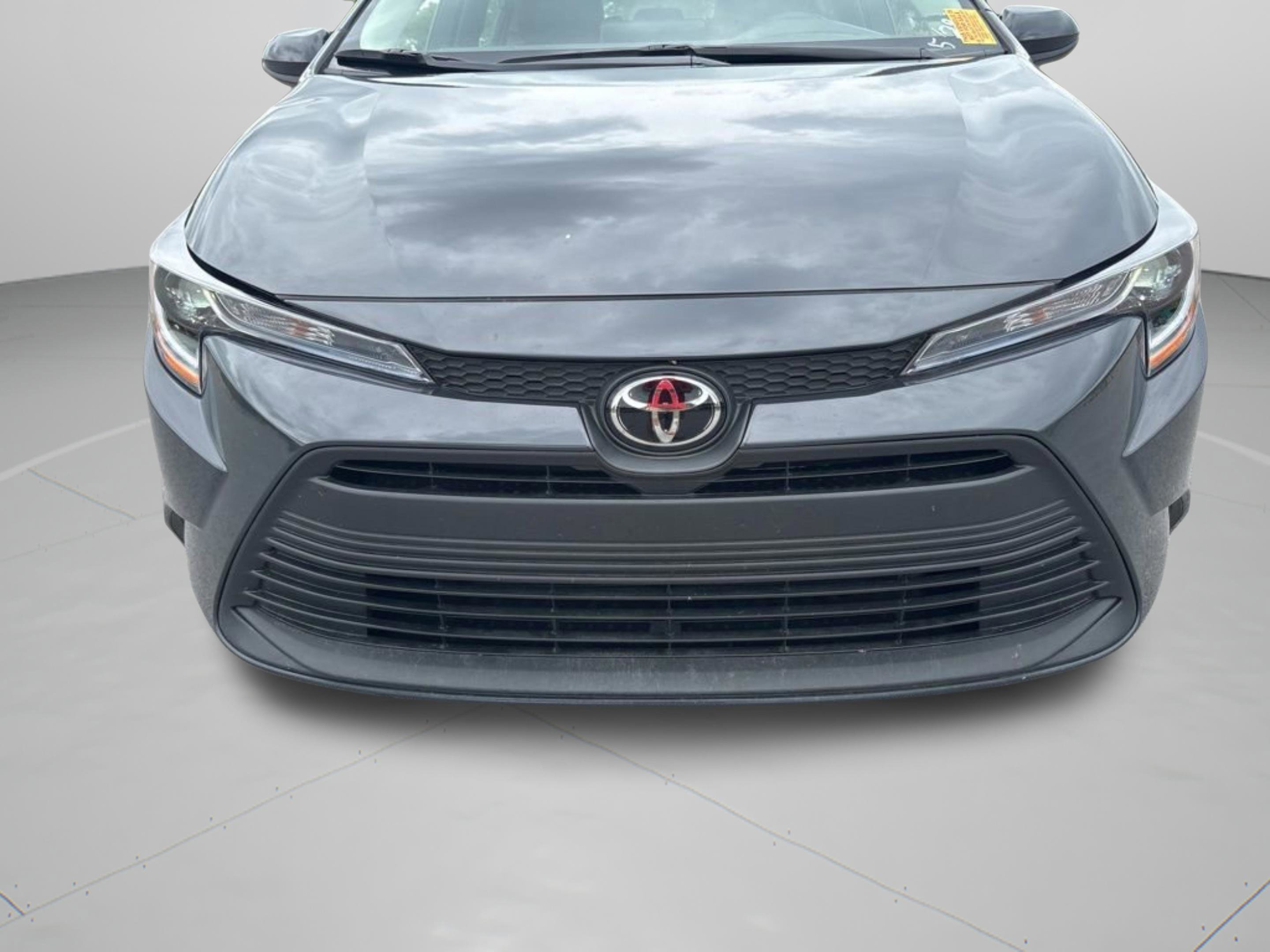 Certified Used 2025 Underground Toyota LE image 31