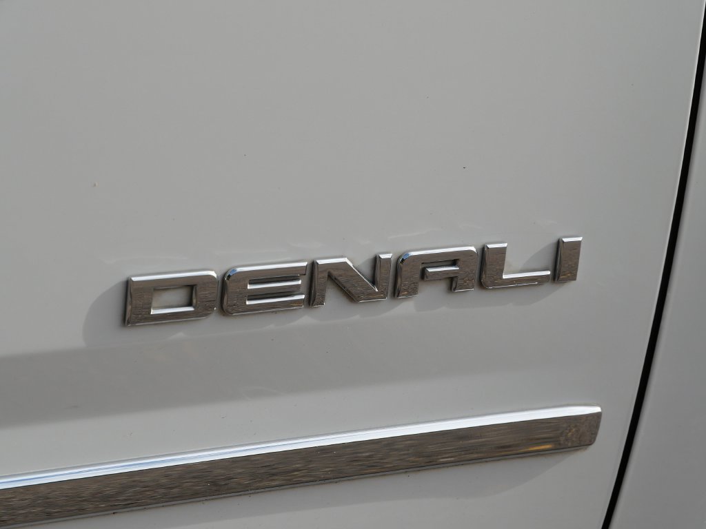 Certified Used 2017 White GMC Denali image 10