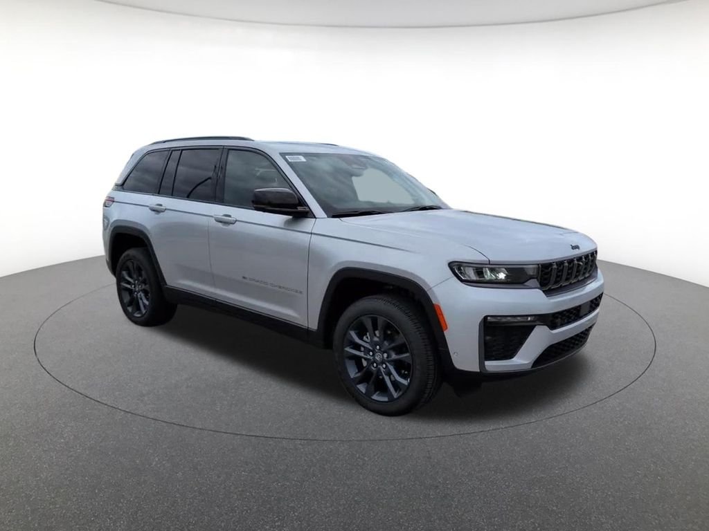 New 2026 Silver Zynith Jeep  image 2