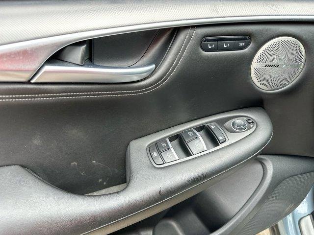 Used 2022 Blue INFINITI ESSENTIAL image 13