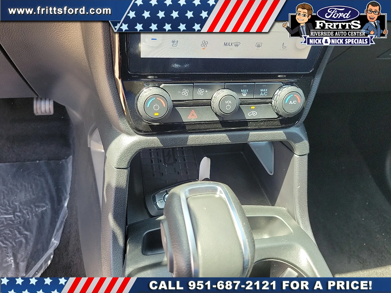New 2025 Azure Gray Metallic Tri-coat Ford LARIAT® image 10
