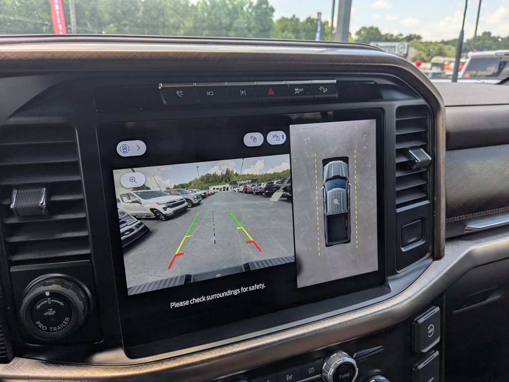 Used 2024  Ford King Ranch image 18