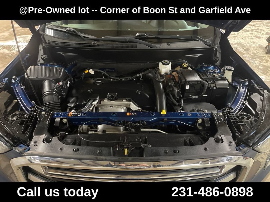 Used 2020 BLUE EMERALD METALLIC GMC SLT image 11