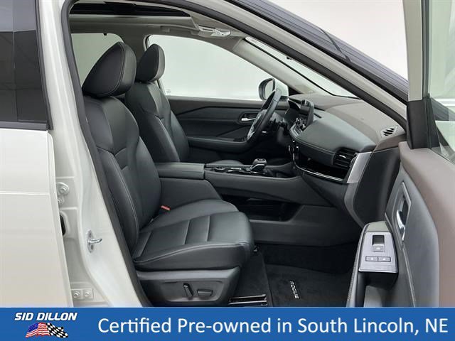 Certified Used 2023 Pearl White Tricoat Nissan SL image 27