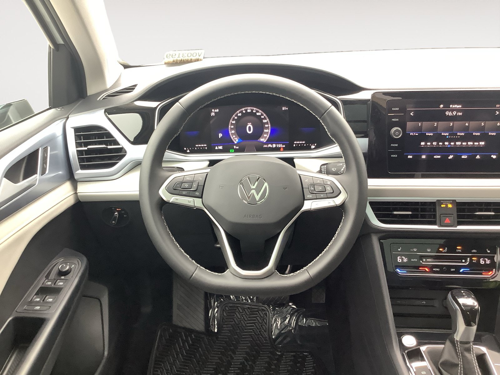 New 2026 Pure White Volkswagen SE image 15