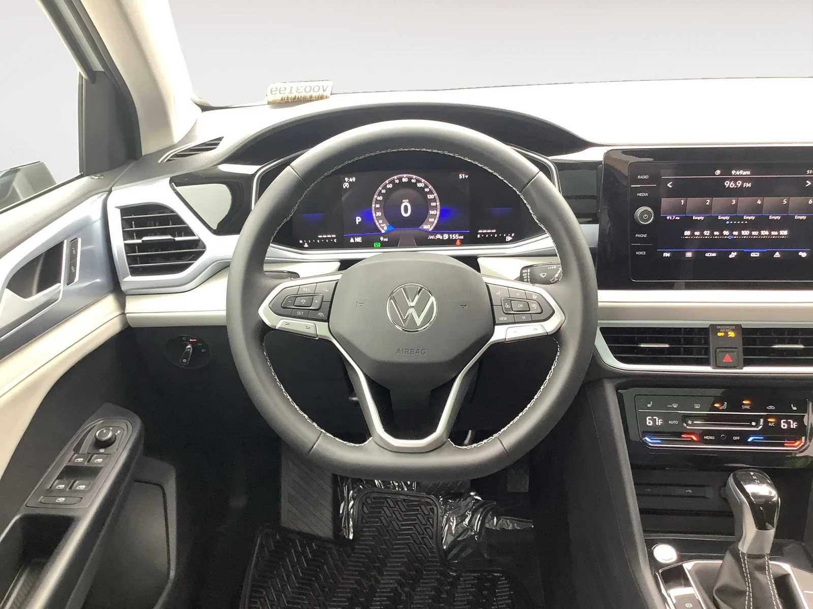 New 2026 Pure White Volkswagen SE image 15