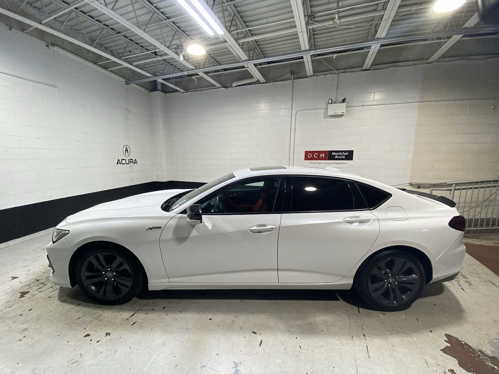 Certified Used 2023 Platinum White Pearl Acura w/A-Spec Package image 3