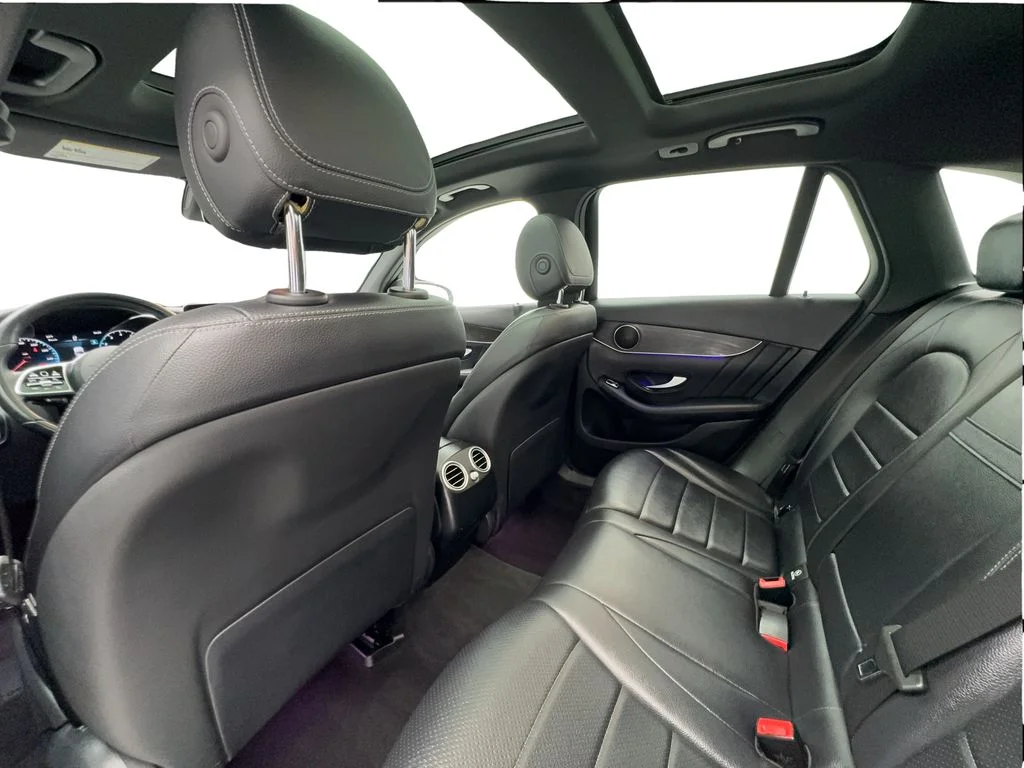 Used 2022 Black Mercedes-Benz GLC 300 image 21