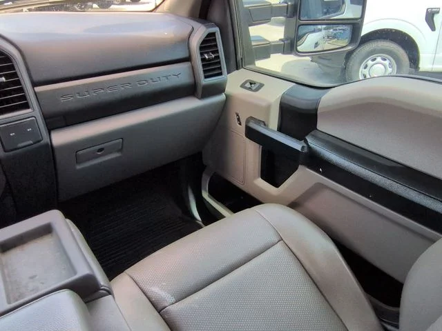 Used 2021 Oxford White Ford XL image 16
