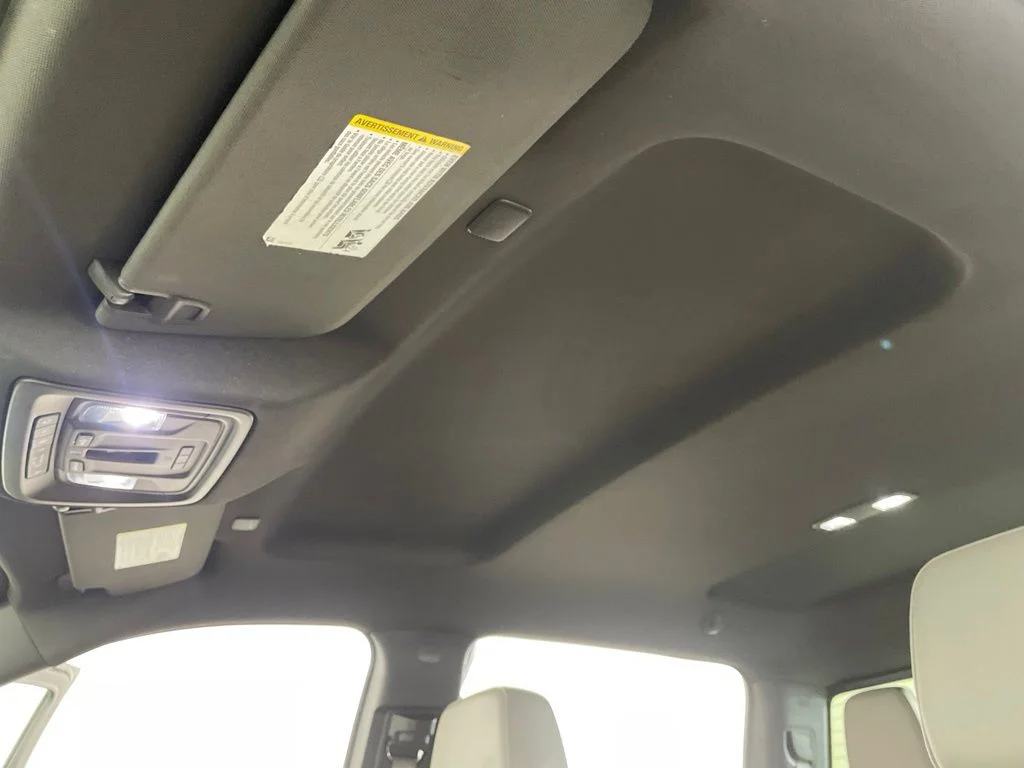 Used 2024 White Chevrolet LT image 19