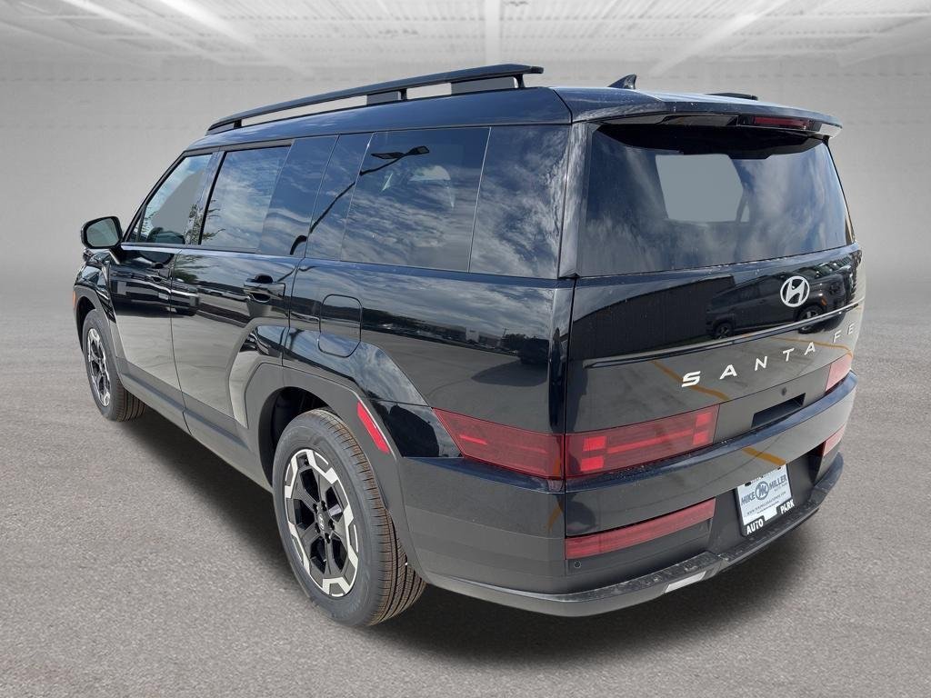 New 2026 Phantom Black Hyundai SEL AWD image 3