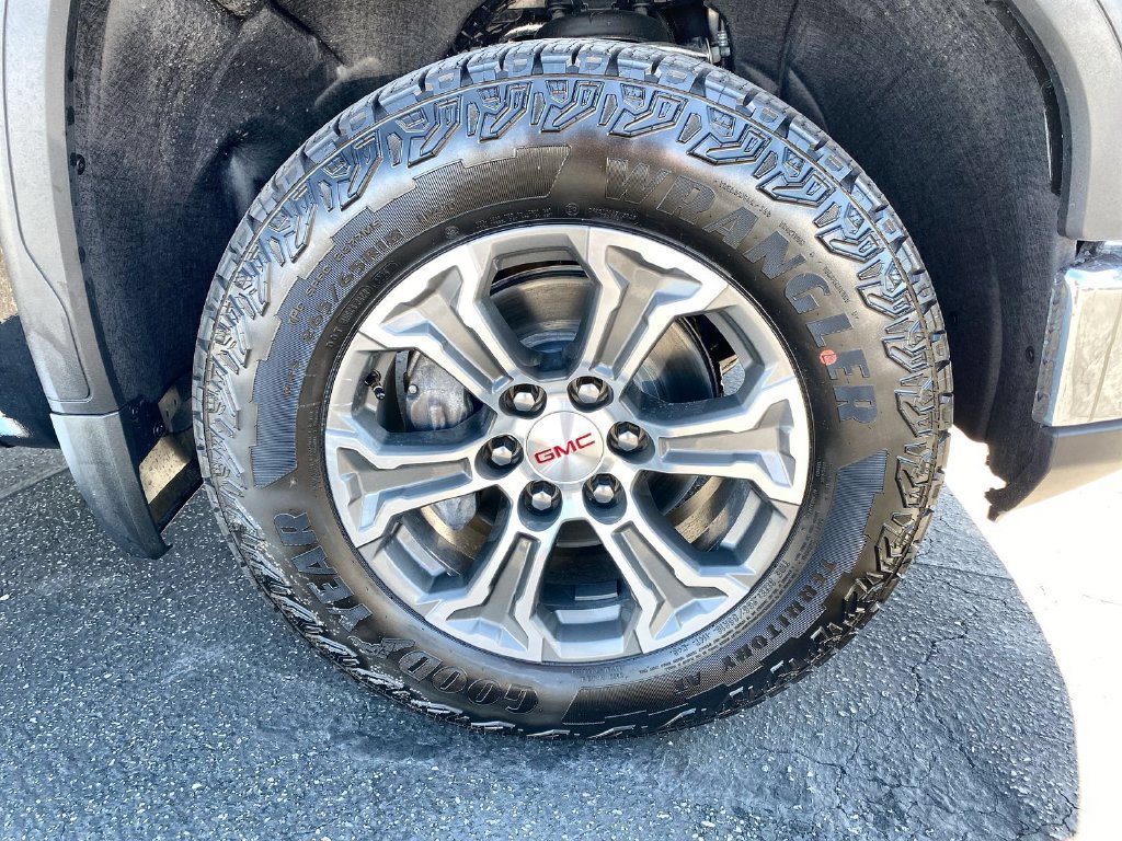 2026 GMC Sierra 1500 SLE - Photo 45