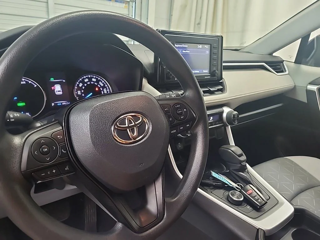Used 2021 Black Toyota XLE image 7