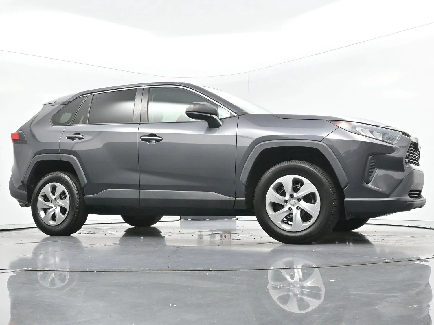 Used 2022 Magnetic Gray Metallic Toyota LE image 42