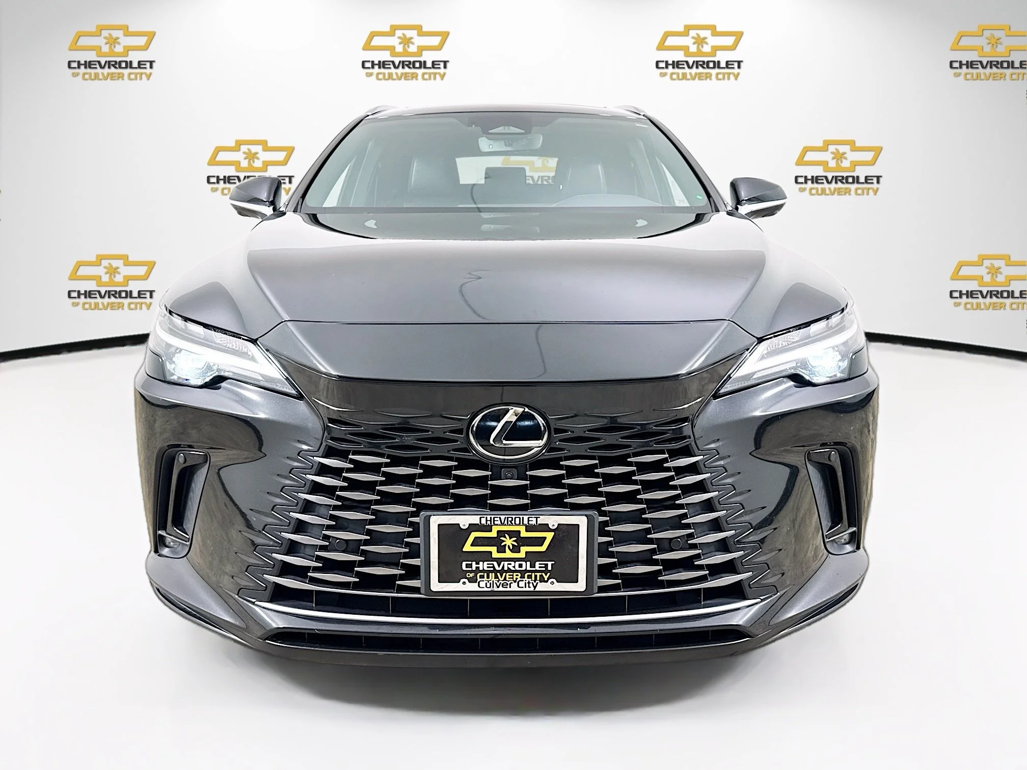 Used 2024  Lexus RX 350 image 2