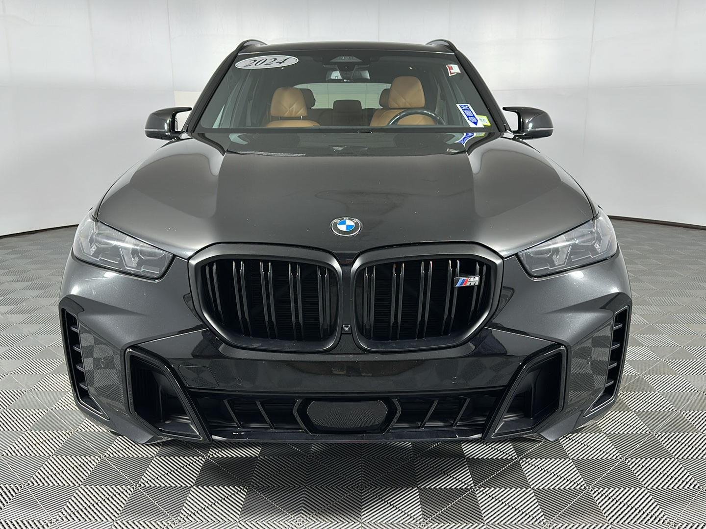 Certified Used 2024 Black Sapphire Metallic BMW M60i image 5