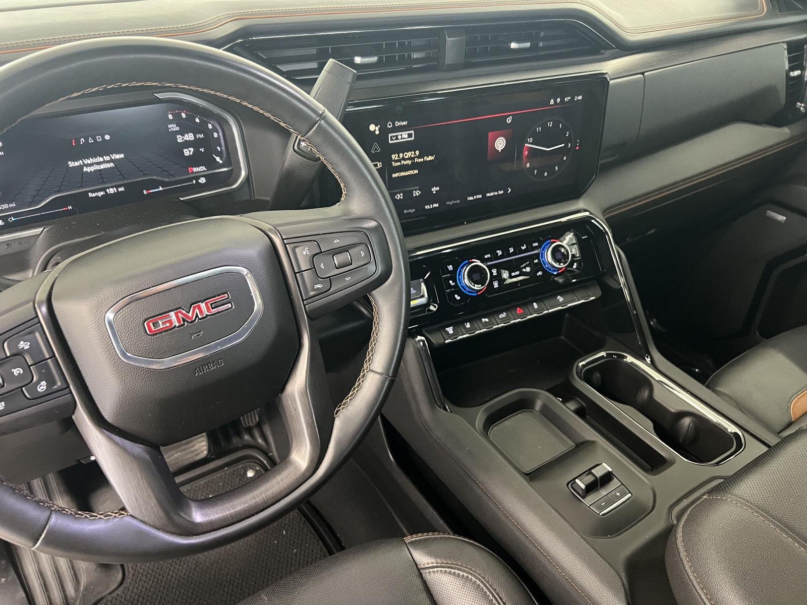 Used 2024 Summit White GMC AT4 image 22