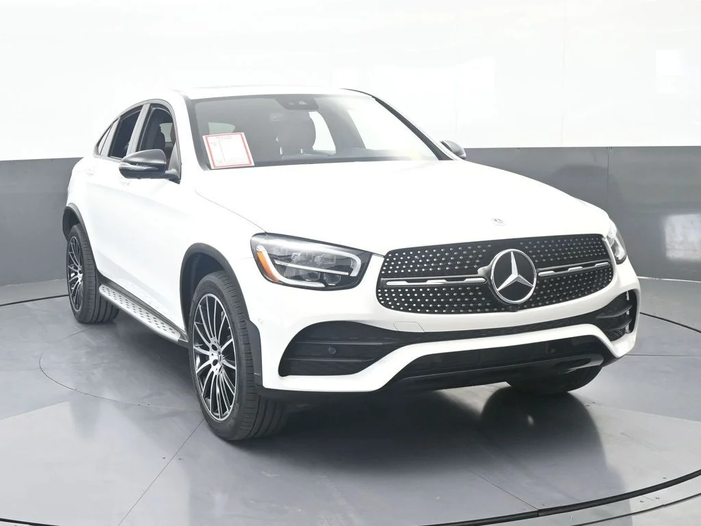 Used 2022 Diamond White Mercedes-Benz GLC 300 Coupe image 8