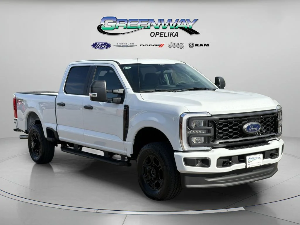 New 2026 Oxford White Ford F-250® XL image 27