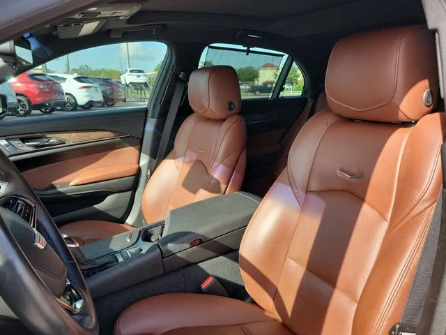 Used 2019 Gray Cadillac 3.6L Twin Turbo V-Sport Premium Luxury image 22
