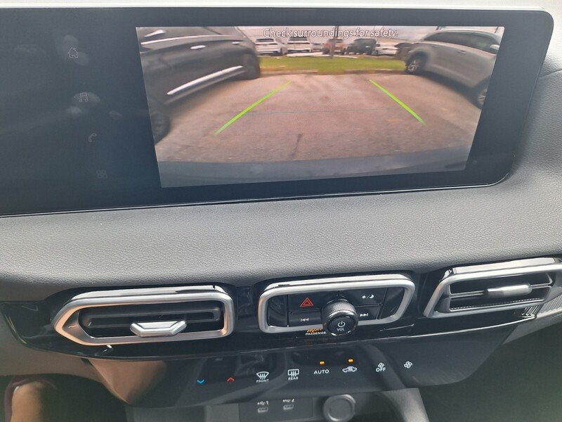 2026 Nissan Sentra SV - Photo 16