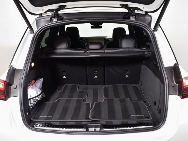 New 2026 MANUFAKTUR Moonlight White Magno Mercedes-Benz GLE 53 AMG® image 101