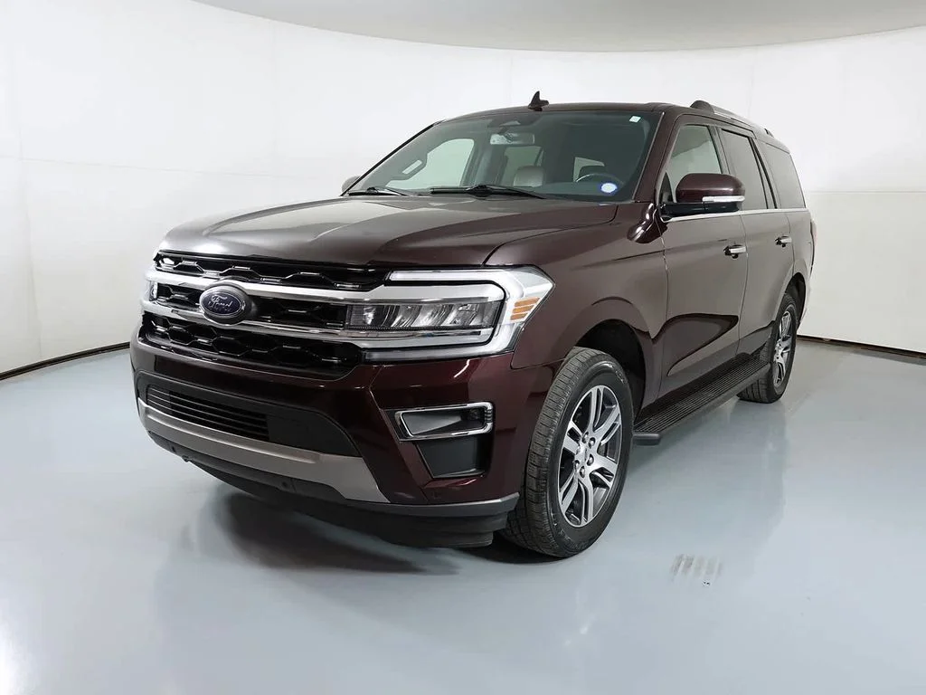 Used 2024 Red Ford Limited image 4