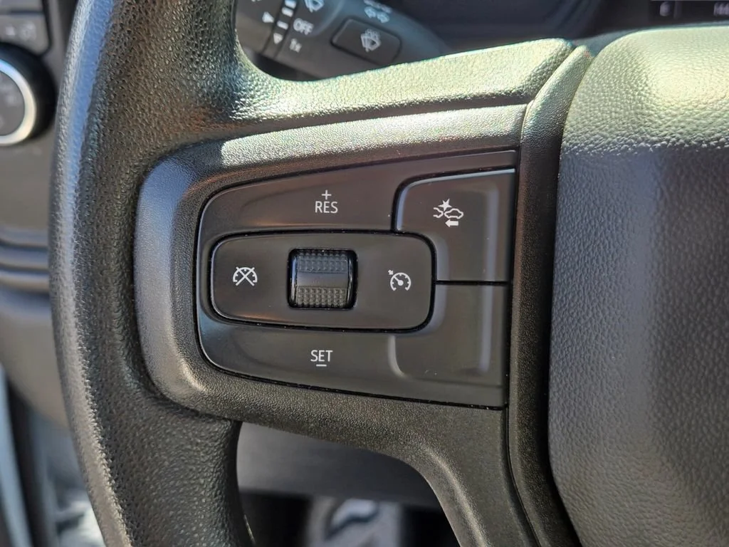 Used 2025 Summit White Chevrolet WT image 21