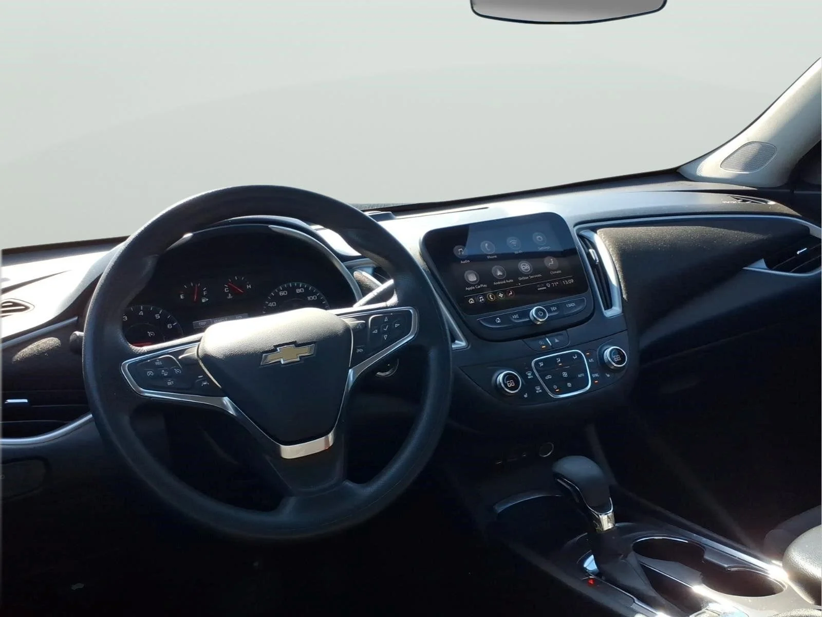 Used 2024 Mineral Gray Metallic Chevrolet LT 1LT image 10