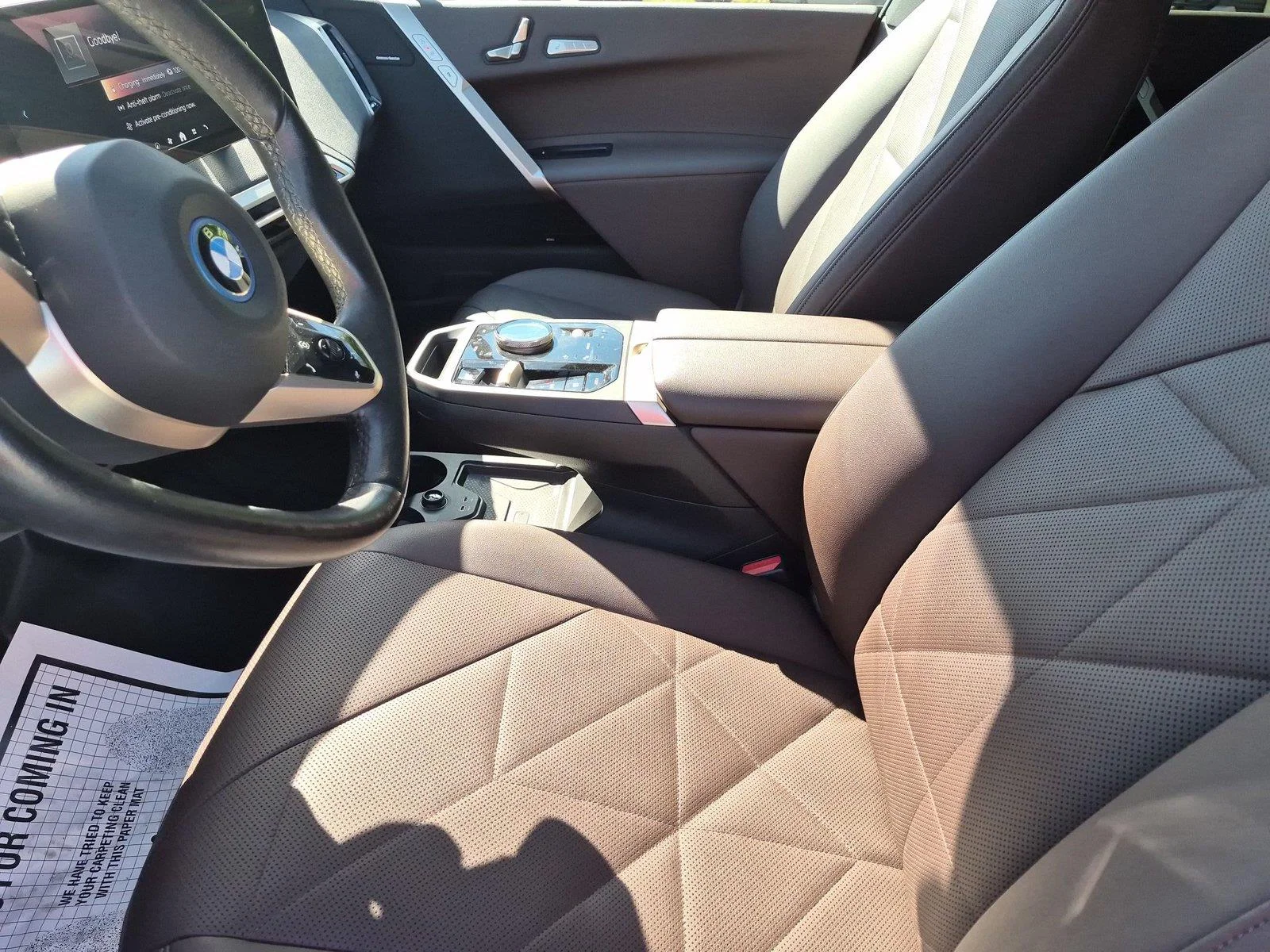 Used 2024 Black Sapphire Metallic BMW xDrive50 image 17