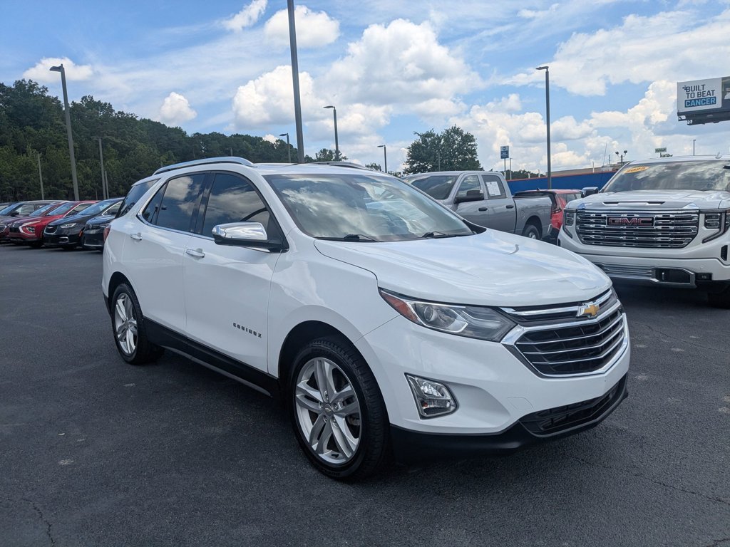 Used 2018 Summit White Chevrolet Premier image 3