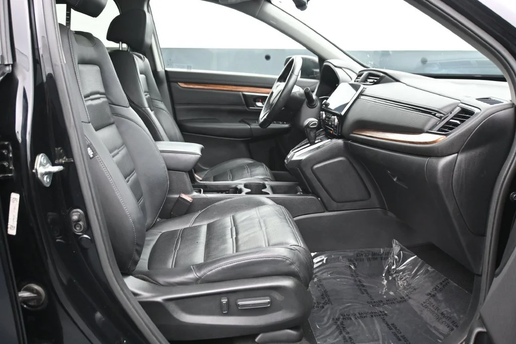 Used 2019 Black Honda EX-L AWD image 13