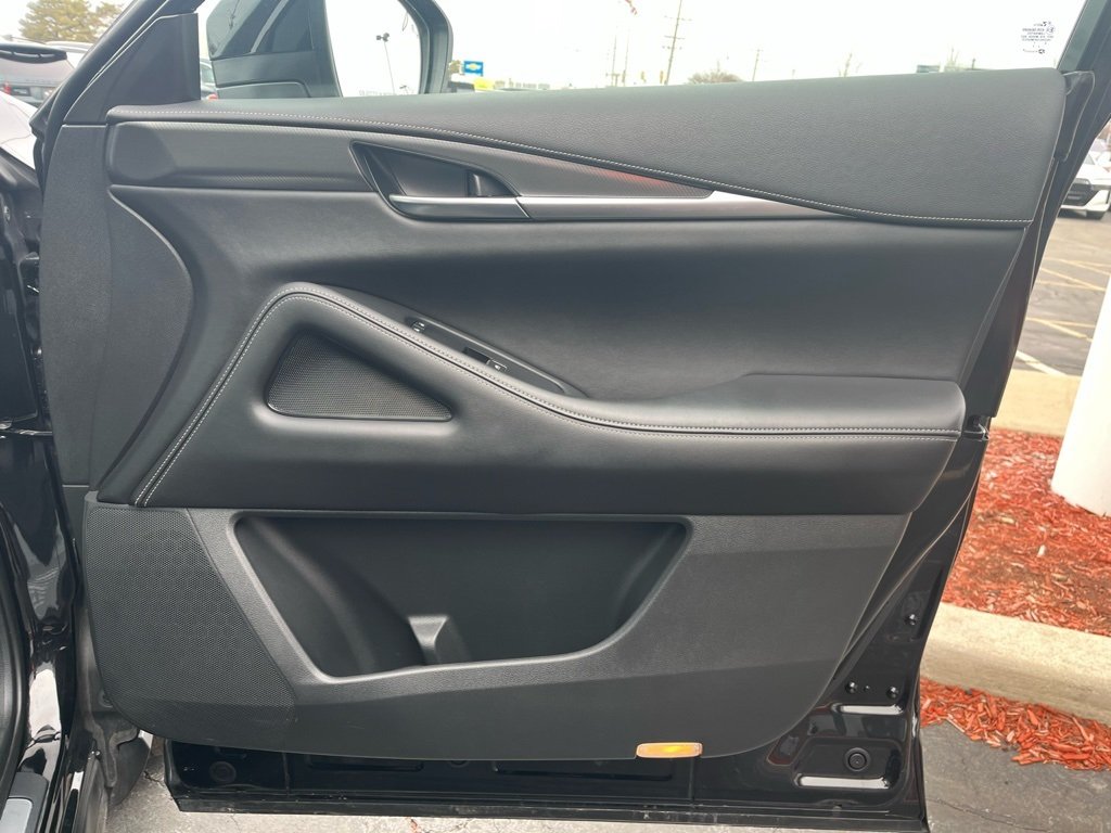 2023 INFINITI QX60 - Image 30