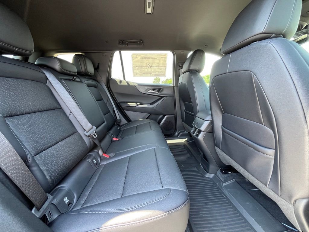 2026 Chevrolet Equinox LT - Photo 18