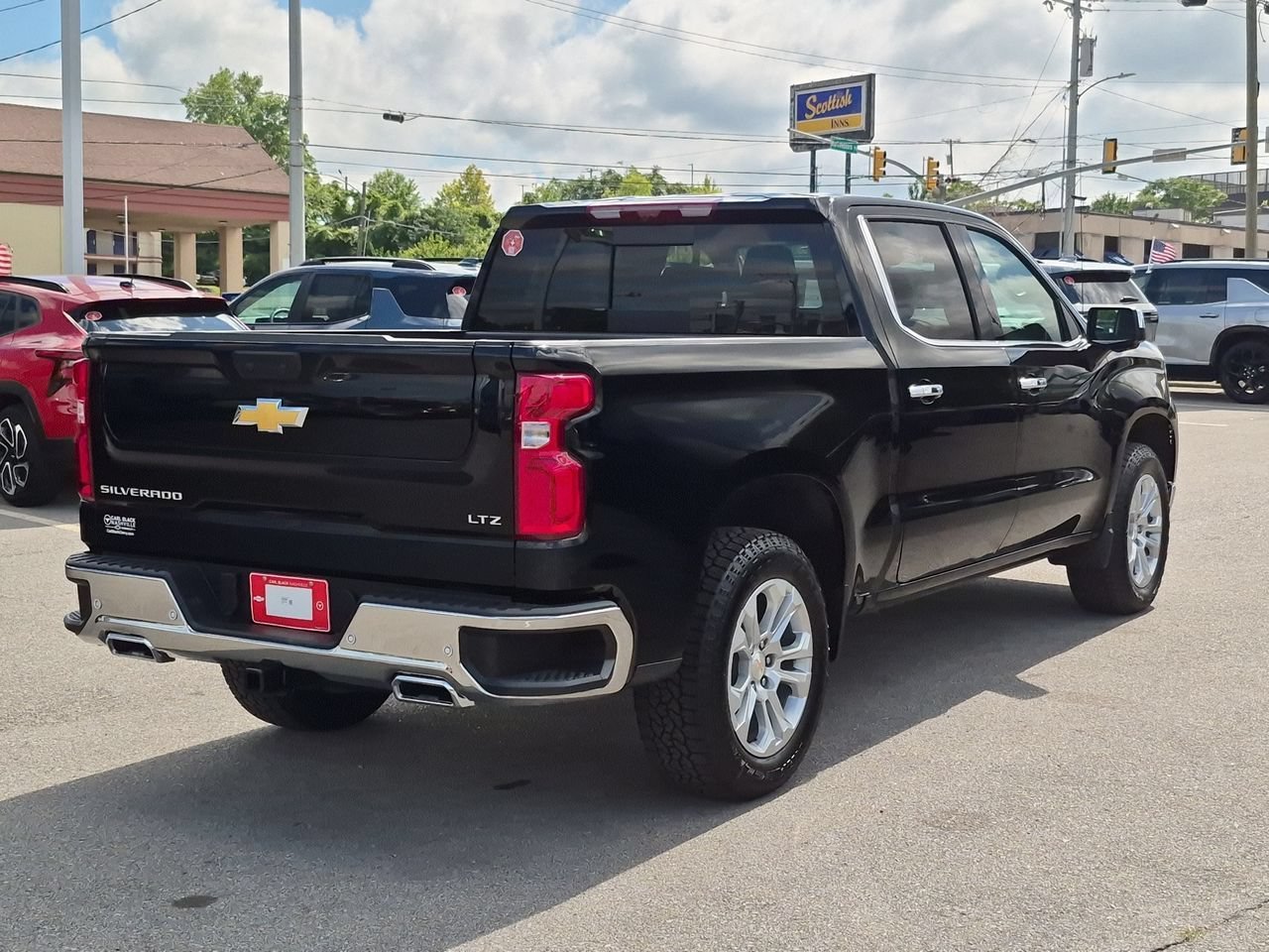 2026 Chevrolet Silverado 1500 LTZ - Photo 8