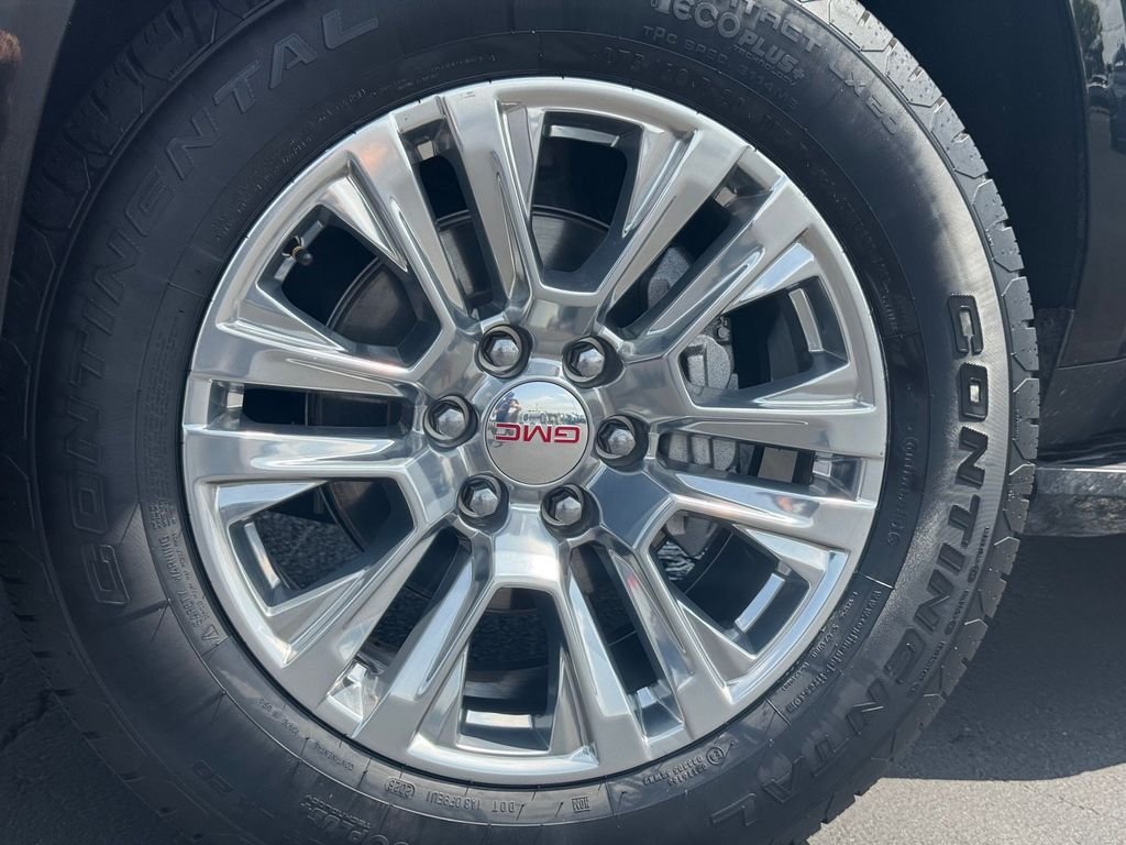 Used 2022 Black GMC Denali image 3