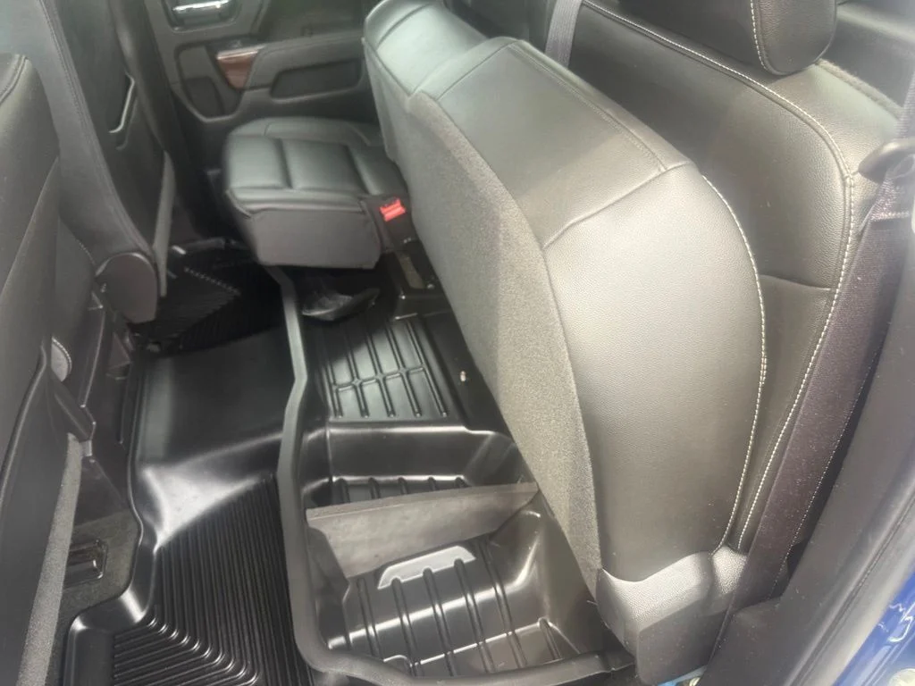 Used 2016 Blue GMC SLT image 30