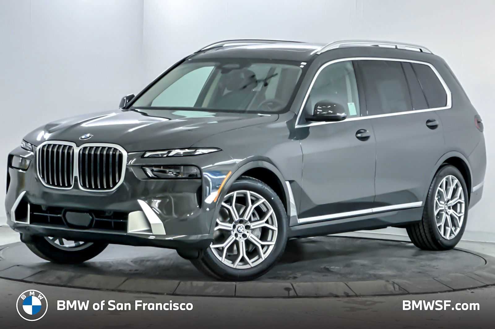 2026 BMW X7 xDrive40i's photo