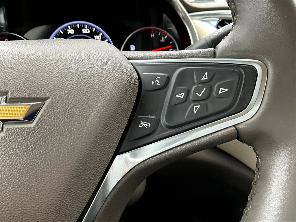 Used 2024 Gray Chevrolet LT image 15