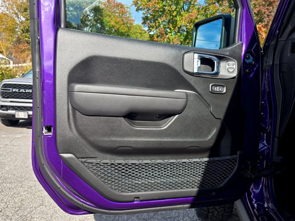 New 2026 Purple Jeep Mojave image 36