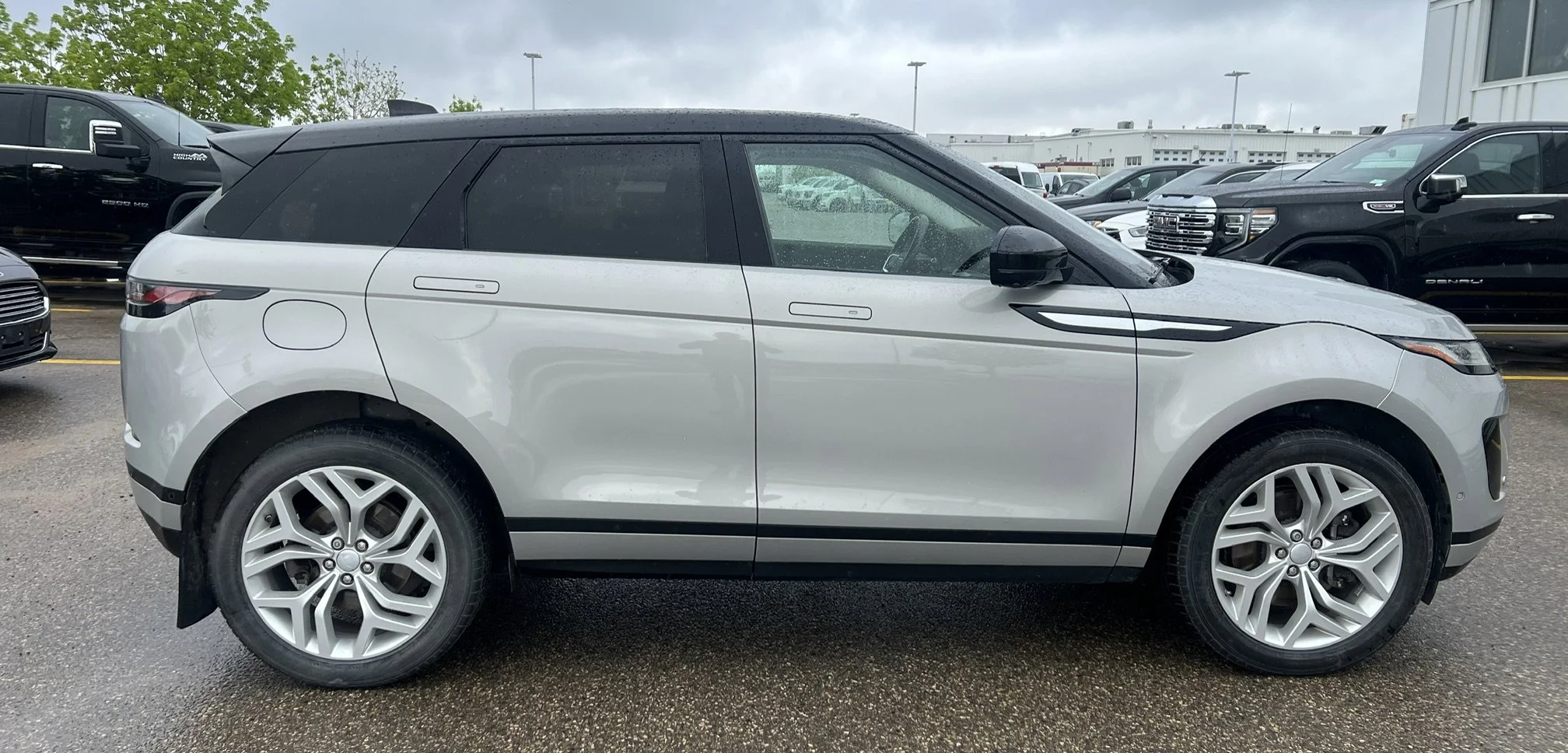 Used 2021 Gray Land Rover S **New Arrival** image 7